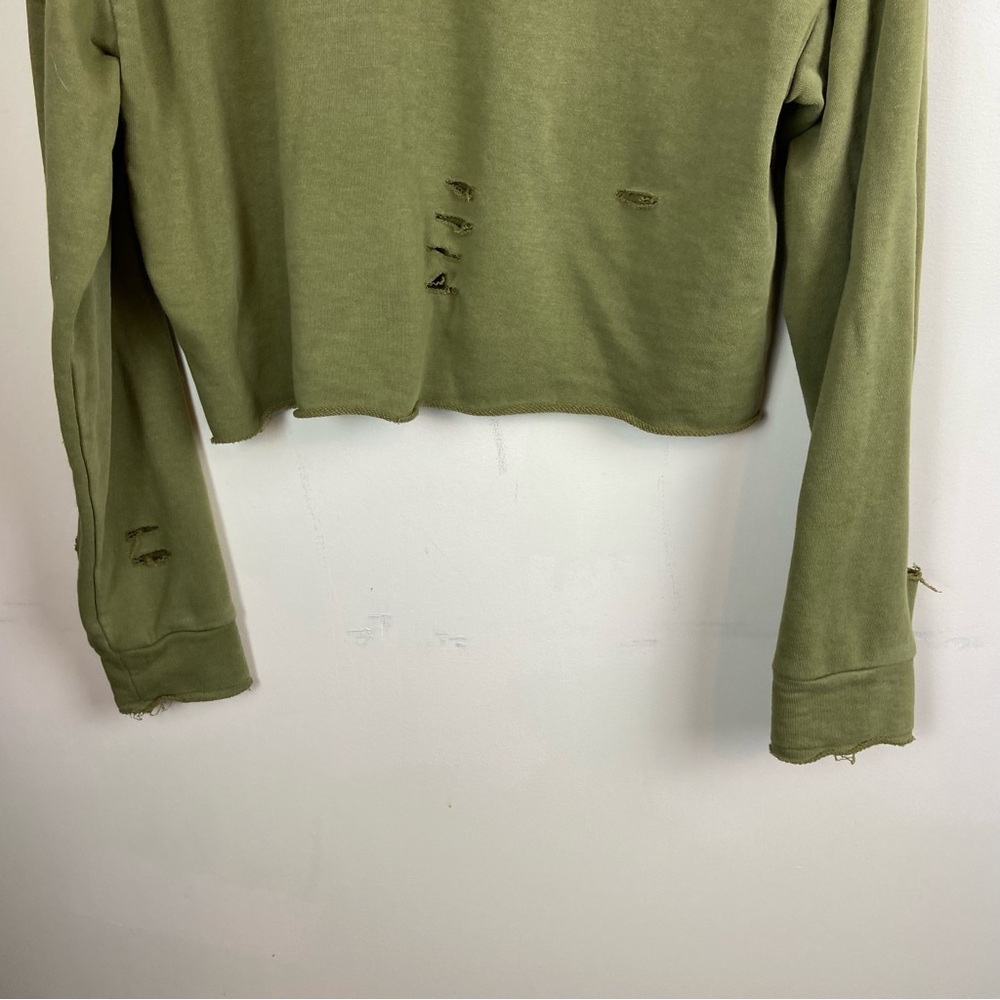 Forever 21 Green Distressed Raw Hem Cropped Sweatshirt‎ Pullover Grunge Sz Large - Picture 6 of 8